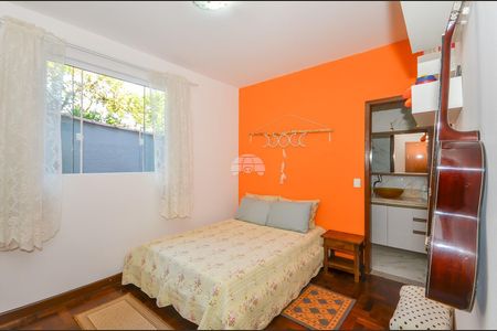 11_photo/94dce683f3.e23d7326dfa8d488-ATLAS-c2d36e98-b196-4fc3-884d-be9ff286e181.jpg de casa à venda com 5 quartos, 213m² em Boa Vista, Curitiba