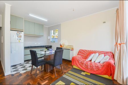 32_photo/94dce683f3.e23d7326dfa8d488-ATLAS-e6f4a9fe-9fa7-4917-90cc-1bf5d507b9cb.jpg de casa à venda com 5 quartos, 213m² em Boa Vista, Curitiba