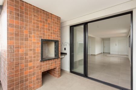 10_photo/94dce68417.98d1f3c6cd7796ef-ATLAS-e631421b-355f-409f-96ce-ee032e289f35.jpg de apartamento à venda com 3 quartos, 102m² em Boa Vista, Curitiba