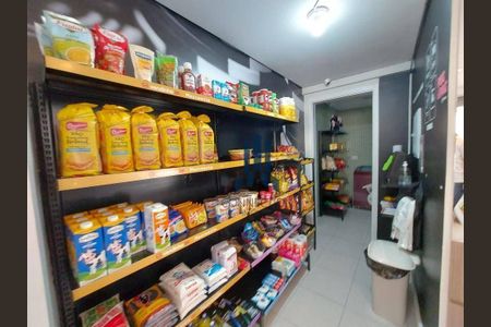 30_photo/94dce684a5.e3bc15383112557c-ATLAS-69dc214a-b42e-48f8-aabd-d912496ebf4c.jpg de apartamento para alugar com 3 quartos, 75m² em Cabral, Curitiba