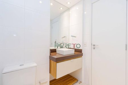 2_photo/94dce684a5.f68e91cc85ce6de5-ATLAS-0db9ca52-2c06-4646-b8d8-dffd27c57a4f.jpg de apartamento para alugar com 2 quartos, 74m² em Cabral, Curitiba