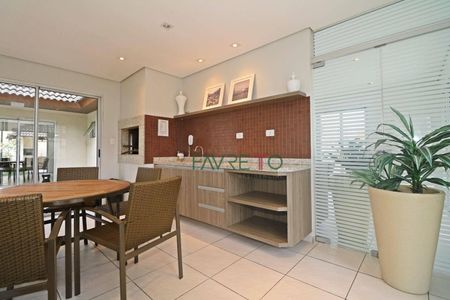 33_photo/94dce684a5.f68e91cc85ce6de5-ATLAS-bcdb9a80-b716-48b0-853d-8264052d6f02.jpg de apartamento para alugar com 2 quartos, 74m² em Cabral, Curitiba