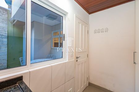 16_photo/94dce684ab.ec45c5915be217bb-ATLAS-b0d0ab44-4a9d-4b5b-a2fe-cddefcce3d73.jpg de casa para alugar com 3 quartos, 140m² em Cabral, Curitiba