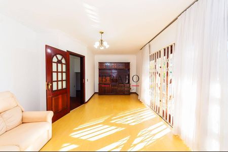 8_photo/94dce6855f.7e2ea02b9085bf9d-ATLAS-18b7d20f-3d4f-4e08-9125-5f90067266b6.jpg de casa à venda com 4 quartos, 420m² em Boa Vista, Curitiba