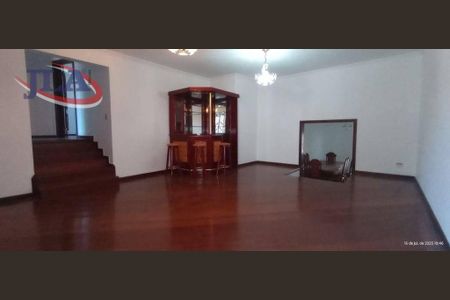 6_photo/94dce6855f.7e2ea02b9085bf9d-ATLAS-92bd7495-42cf-4636-8c80-c61fa38c47be.jpg de casa à venda com 4 quartos, 420m² em Boa Vista, Curitiba