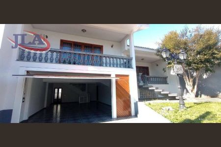 3_photo/94dce6855f.7e2ea02b9085bf9d-ATLAS-dbdf6be3-fc17-4a29-8352-b0f8a539bf43.jpg de casa à venda com 4 quartos, 420m² em Boa Vista, Curitiba