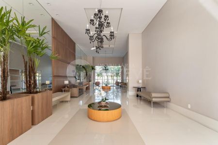 8_photo/94dce68665.2899b17cdfb92887-ATLAS-2b9ec749-a5a9-4e0f-b037-dc929e5aa14c.jpg de apartamento à venda com 3 quartos, 174m² em Boa Vista, Curitiba