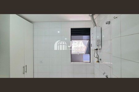 10_photo/94dce686d7.d7b7135cffaafe0a-ATLAS-3e1c7f9b-bfa5-41fe-b3f2-452c951ae891.jpg de apartamento à venda com 3 quartos, 82m² em Boa Vista, Curitiba