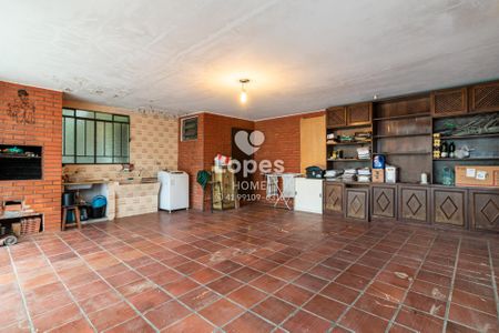 25_photo/94dce686e3.db20ad0f7650a763-ATLAS-81d33a1d-c2e4-42fc-a8bf-53f20ca93bf1.jpg de casa à venda com 3 quartos, 300m² em Boa Vista, Curitiba