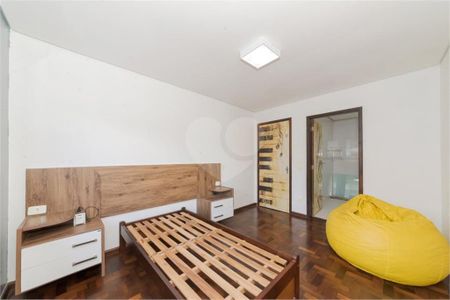 34_photo/94dce68787.ceff8192393c33de-ATLAS-2a2867ba-5b95-4c8a-8028-79ddb2d8d41c.jpg de casa à venda com 5 quartos, 480m² em Boa Vista, Curitiba