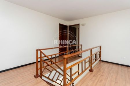 3_photo/94dce687bb.821bca6a381fcd78-ATLAS-145eecf1-71e7-4bcf-9d44-2341a94518ba.jpg de casa à venda com 4 quartos, 320m² em Boa Vista, Curitiba