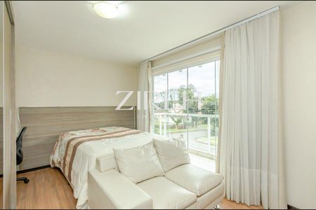 10_photo/94dce687bb.821bca6a381fcd78-ATLAS-92497ae2-ba9a-4977-8c6e-c0ea3ee8c2c0.jpg de casa à venda com 4 quartos, 279m² em Boa Vista, Curitiba