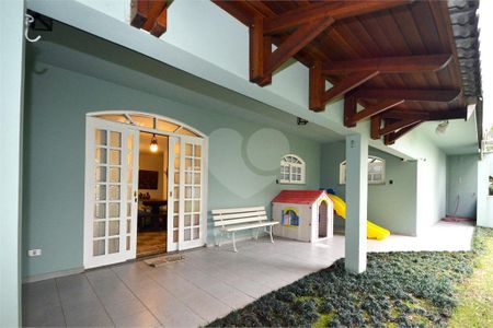 11_photo/94dce687f1.44bd03723d791f9f-ATLAS-08d4ca0b-5e10-4adf-b569-4e8a2375a059.jpg de casa à venda com 4 quartos, 321m² em Boa Vista, Curitiba