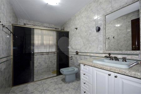 9_photo/94dce687f1.44bd03723d791f9f-ATLAS-5f6082a5-77f9-429d-a372-bfea93933834.jpg de casa à venda com 4 quartos, 321m² em Boa Vista, Curitiba