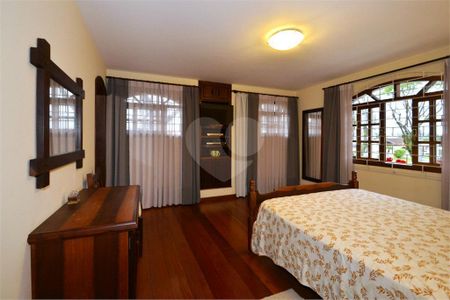 7_photo/94dce687f1.44bd03723d791f9f-ATLAS-baa4e13a-1c37-4d46-b6c9-0d63061fd0c9.jpg de casa à venda com 4 quartos, 321m² em Boa Vista, Curitiba