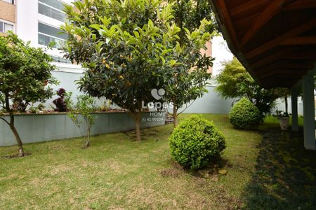 30_photo/94dce687f1.44bd03723d791f9f-ATLAS-ffeb4e04-f166-455a-80b3-745a17d2163c.jpg de casa à venda com 4 quartos, 321m² em Boa Vista, Curitiba