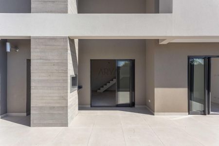 11_photo/94dce687fb.cea3cacd79cb85b0-ATLAS-5a0b328b-88c7-44b7-bb8e-a8679f498b65.jpg de apartamento à venda com 2 quartos, 169m² em Boa Vista, Curitiba