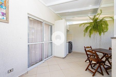 7_photo/94dce68865.ac3b32f3884e407f-ATLAS-2ee3b09e-90c5-4531-bfae-085d5aa09935.jpg de casa à venda com 3 quartos, 160m² em Boa Vista, Curitiba