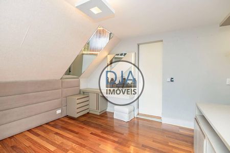 25_photo/94dce68887.6dab91d44a59d054-ATLAS-c53b3c8c-7ebc-4756-8d8e-ce0be5f48a15.jpg de casa à venda com 3 quartos, 225m² em Boa Vista, Curitiba