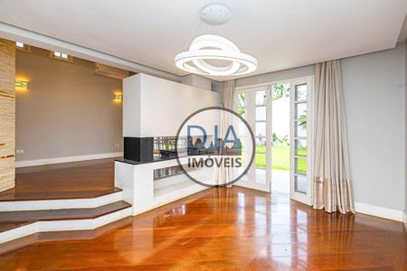 6_photo/94dce68887.6dab91d44a59d054-ATLAS-e16eaa3e-9c39-48be-9402-cceffef215a5.jpg de casa à venda com 3 quartos, 225m² em Boa Vista, Curitiba