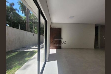 3_photo/94dce689af.37e0eb7ce913f8ad-ATLAS-084ebb3f-00d0-4d1d-baf6-50ade5a6f838.jpg de casa à venda com 3 quartos, 139m² em Boa Vista, Curitiba