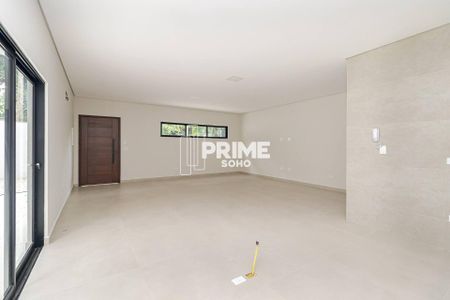 2_photo/94dce689af.834a937f6e7b3a51-ATLAS-c31b0e13-5964-46c7-8554-0fe1d1be8ef7.jpg de casa à venda com 3 quartos, 143m² em Boa Vista, Curitiba