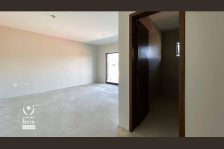 10_photo/94dce689af.9eb460d7b9a4a8f1-ATLAS-042daf15-3a63-422f-be4e-81eba5935b2f.jpg de casa à venda com 3 quartos, 189m² em Boa Vista, Curitiba