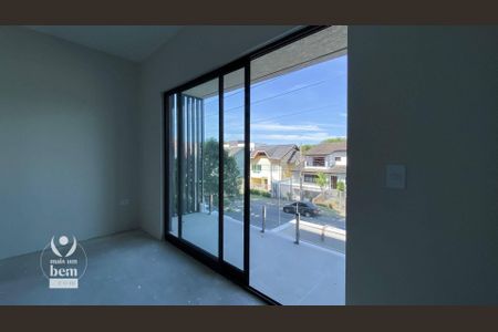 1_photo/94dce689af.9eb460d7b9a4a8f1-ATLAS-38c4c794-a64b-49bd-aed3-b7a5e4c47444.jpg de casa à venda com 3 quartos, 189m² em Boa Vista, Curitiba