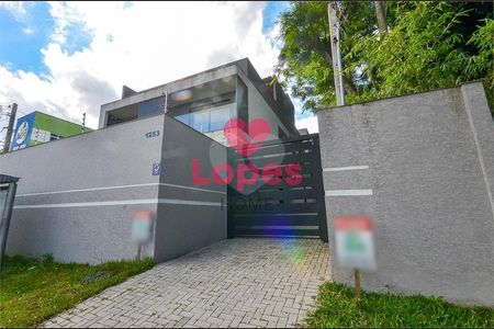 11_photo/94dce689b3.0ba67d9784bd91b1-ATLAS-8c518154-d094-4ae1-a3c4-8bdb7e6c78c3.jpg de casa à venda com 3 quartos, 189m² em Boa Vista, Curitiba