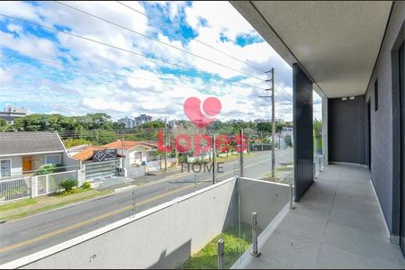 1_photo/94dce689b3.0ba67d9784bd91b1-ATLAS-f3c3437e-3fe2-42ba-ac2d-482d72cdf7e1.jpg de casa à venda com 3 quartos, 189m² em Boa Vista, Curitiba