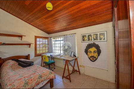 48_photo/94dce68a1f.d02159c5095fd049-ATLAS-2e010933-3f31-4ab5-8615-3fb4fa6702e4.jpg de casa à venda com 5 quartos, 460m² em Boa Vista, Curitiba