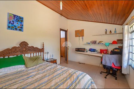 47_photo/94dce68a1f.d02159c5095fd049-ATLAS-544e2df3-7386-4b5a-bfd8-dfc562af81b1.jpg de casa à venda com 5 quartos, 460m² em Boa Vista, Curitiba