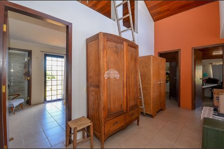 44_photo/94dce68a1f.d02159c5095fd049-ATLAS-e7a59b9d-ef0d-4590-9c06-a63d06b1a41d.jpg de casa à venda com 5 quartos, 460m² em Boa Vista, Curitiba