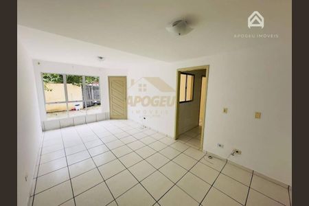 3_photo/94dce68aa5.0435190f6de6ffa1-ATLAS-e994b30d-3a11-469e-936b-002daa24d779.jpg de casa à venda com 5 quartos, 144m² em Boa Vista, Curitiba