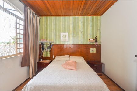 20_photo/94dce68b41.0165fb1484c4112d-ATLAS-7d5bc833-7625-4a5c-b5dc-2c77fe4b37e2.jpg de casa à venda com 3 quartos, 256m² em Boa Vista, Curitiba