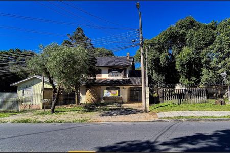 2_photo/94dce68b41.0165fb1484c4112d-ATLAS-b27df81c-65e7-4dba-838b-19a97d07fda2.jpg de casa à venda com 3 quartos, 256m² em Boa Vista, Curitiba