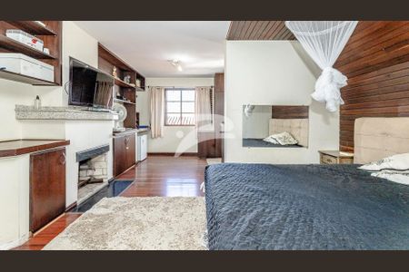 4_photo/94dce68b8b.3c641f70917129ac-ATLAS-e5e2c35d-271e-4da9-9fef-1b1ad8f68ce9.jpg de casa à venda com 4 quartos, 291m² em Boa Vista, Curitiba