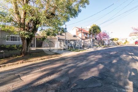 3_photo/94dce68c41.b88c9f23dde11cca-ATLAS-913b4457-299c-4e06-802b-906e42c6da89.jpg de casa à venda com 4 quartos, 175m² em Boa Vista, Curitiba