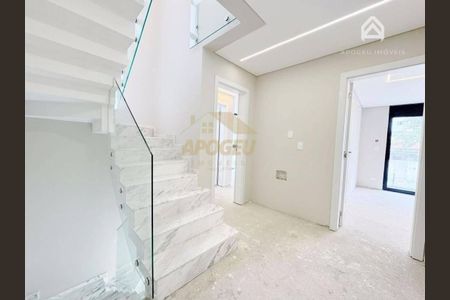 9_photo/94dce68c5b.541a4d78ba088c81-ATLAS-4eba91d9-e56e-4640-b073-e4ee47c1238d.jpg de casa à venda com 3 quartos, 160m² em Boa Vista, Curitiba