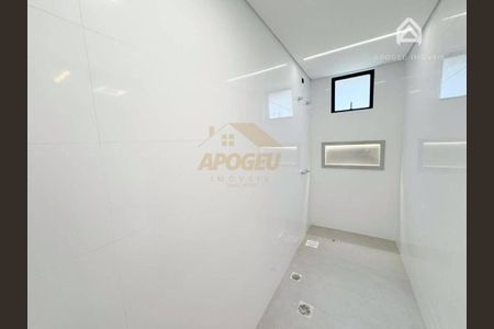 18_photo/94dce68c5b.541a4d78ba088c81-ATLAS-e97e93c0-1f76-46c5-a799-d9b373ca66d6.jpg de casa à venda com 3 quartos, 160m² em Boa Vista, Curitiba