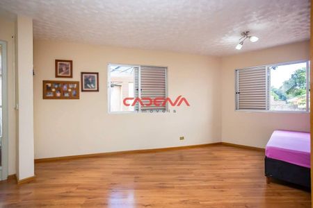 9_photo/94dce68c8b.73e1c91f756db1aa-ATLAS-b0028581-8db3-474d-be7d-a34b9e696d14.jpg de casa à venda com 3 quartos, 170m² em Boa Vista, Curitiba