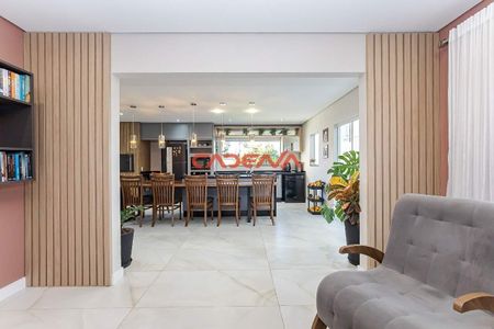 6_photo/94dce68c8d.145e85f3c2443ba7-ATLAS-4cbf3cf2-201e-4a37-bba9-6573a474d4d7.jpg de casa à venda com 3 quartos, 150m² em Boa Vista, Curitiba