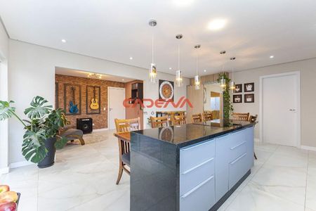 6_photo/94dce68c8d.145e85f3c2443ba7-ATLAS-994a30cf-e415-4514-8b44-1a4e58fb3700.jpg de casa à venda com 3 quartos, 150m² em Boa Vista, Curitiba