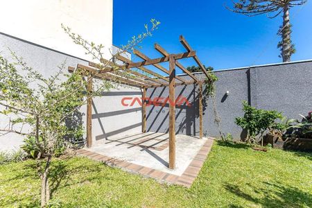 2_photo/94dce68c8d.145e85f3c2443ba7-ATLAS-9ad17ac8-d2c7-435c-99f6-79a519dad708.jpg de casa à venda com 3 quartos, 150m² em Boa Vista, Curitiba