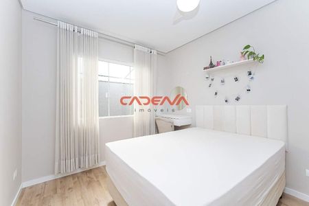 5_photo/94dce68c8d.145e85f3c2443ba7-ATLAS-9b31e237-b4ca-4563-8f3c-60f069774ad1.jpg de casa à venda com 3 quartos, 150m² em Boa Vista, Curitiba