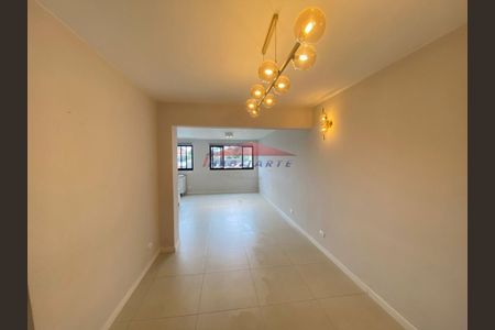 2_photo/94dce68d4d.f348c8852f19f3bd-ATLAS-57f06c3b-b3b8-48fb-836b-ec014b99cefd.jpg de casa para alugar com 3 quartos, 215m² em Boa Vista, Curitiba