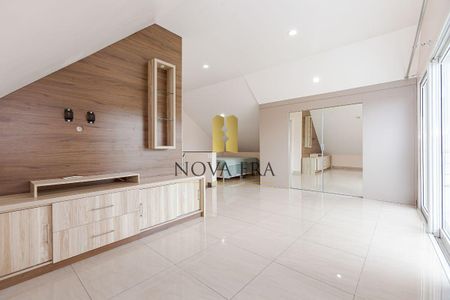 2_photo/94dce68d57.ae6c0d4ae2e822c2-ATLAS-1222e4a7-0937-421d-818f-a8b3f4f2b886.jpg de casa à venda com 3 quartos, 172m² em Boa Vista, Curitiba