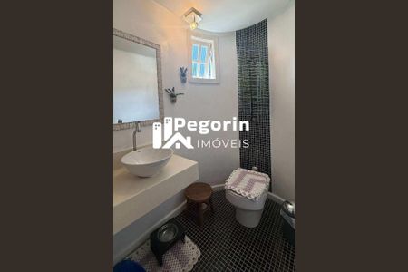 9_photo/94dce68dfb.f2b36a789e2c8108-ATLAS-357ef506-4ff8-4c00-ac95-811437fe17bc.jpg de casa à venda com 3 quartos, 185m² em Boa Vista, Curitiba