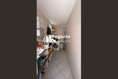 14_photo/94dce68dfb.f2b36a789e2c8108-ATLAS-48af9a7f-aa55-4f98-9cfe-ce200e9b6dc2.jpg de casa à venda com 3 quartos, 185m² em Boa Vista, Curitiba