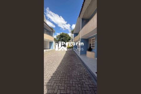 5_photo/94dce68dfb.f2b36a789e2c8108-ATLAS-517ff01a-68bf-4d81-8778-b8845b11f4ba.jpg de casa à venda com 3 quartos, 185m² em Boa Vista, Curitiba